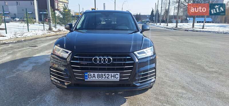 Внедорожник / Кроссовер Audi Q5 2020 в Харькове