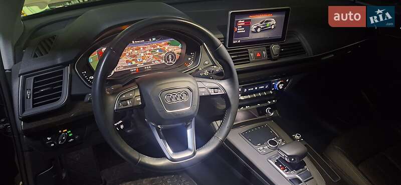 Внедорожник / Кроссовер Audi Q5 2020 в Харькове