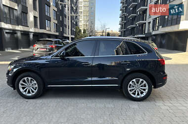 Позашляховик / Кросовер Audi Q5 2015 в 