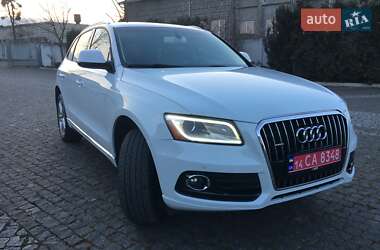 Внедорожник / Кроссовер Audi Q5 2016 в 