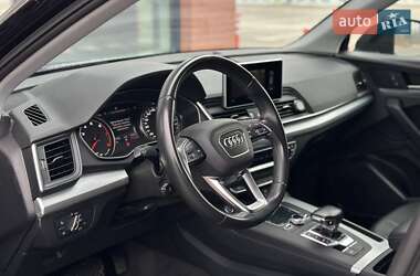 Позашляховик / Кросовер Audi Q5 2018 в Києві