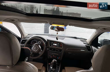 Внедорожник / Кроссовер Audi Q5 2011 в 