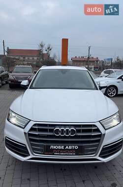 Позашляховик / Кросовер Audi Q5 2017 в Львові