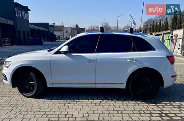 Внедорожник / Кроссовер Audi Q5 2015 в 