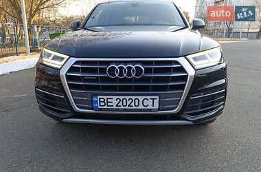 Внедорожник / Кроссовер Audi Q5 2017 в 