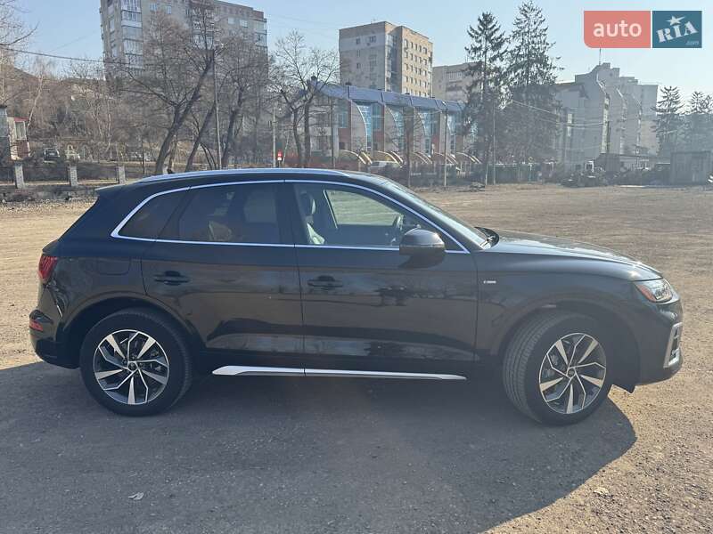 Внедорожник / Кроссовер Audi Q5 2023 в Киеве