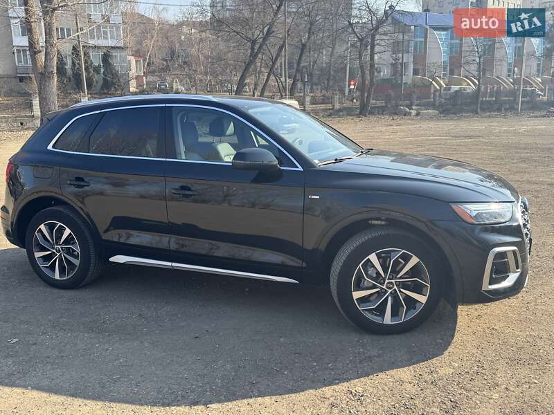 Внедорожник / Кроссовер Audi Q5 2023 в Киеве