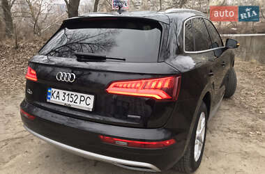 Внедорожник / Кроссовер Audi Q5 2019 в 