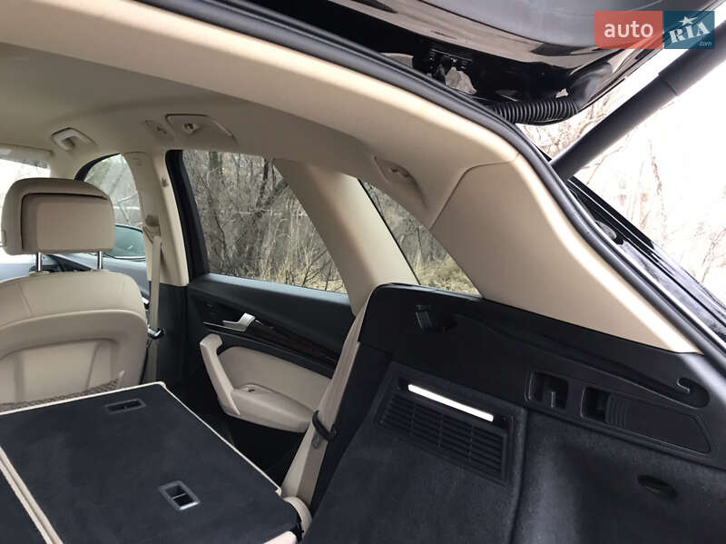 Внедорожник / Кроссовер Audi Q5 2019 в Киеве