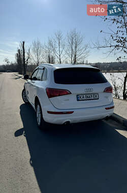Внедорожник / Кроссовер Audi Q5 2012 в 