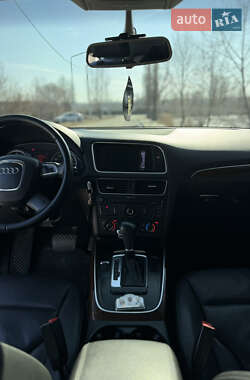 Внедорожник / Кроссовер Audi Q5 2012 в 