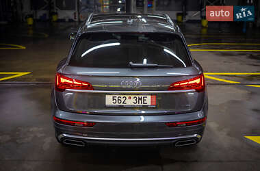 Внедорожник / Кроссовер Audi Q5 2021 в Черновцах