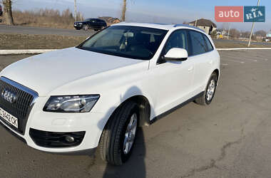 Позашляховик / Кросовер Audi Q5 2011 в Луцьку