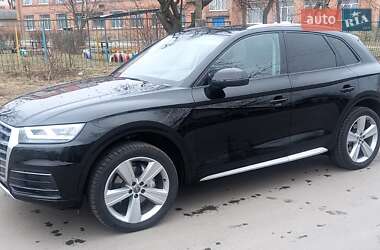 Позашляховик / Кросовер Audi Q5 2018 в Вінниці