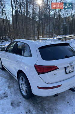 Внедорожник / Кроссовер Audi Q5 2016 в 