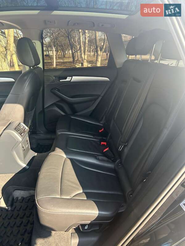 Внедорожник / Кроссовер Audi Q5 2013 в Бродах