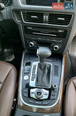 Внедорожник / Кроссовер Audi Q5 2016 в 