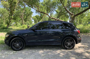 Внедорожник / Кроссовер Audi Q5 2016 в 