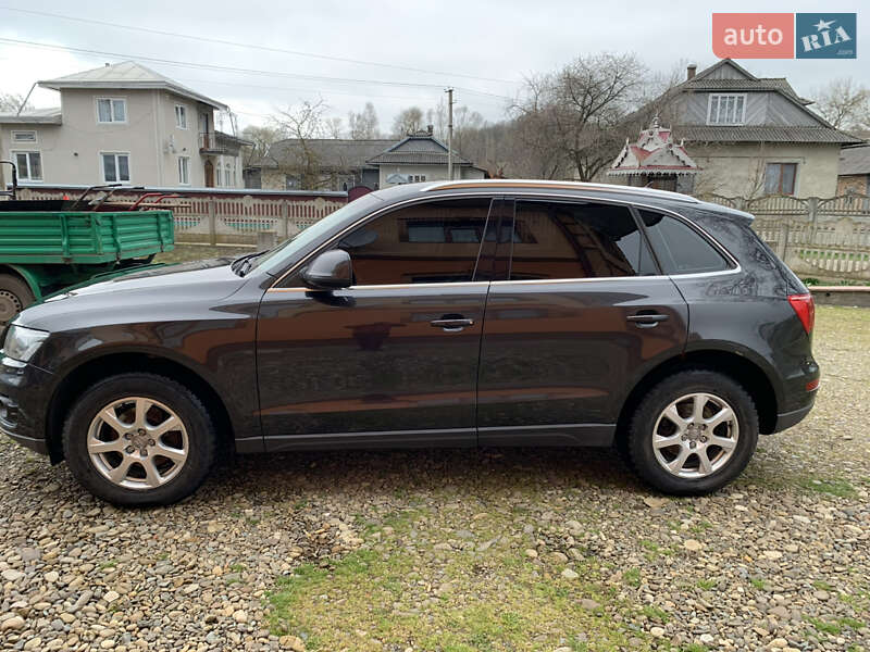 Внедорожник / Кроссовер Audi Q5 2010 в Коломые