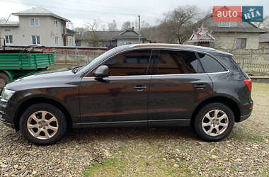 Внедорожник / Кроссовер Audi Q5 2010 в 