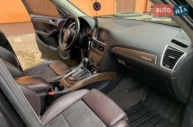 Внедорожник / Кроссовер Audi Q5 2010 в 