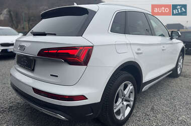 Внедорожник / Кроссовер Audi Q5 2022 в 
