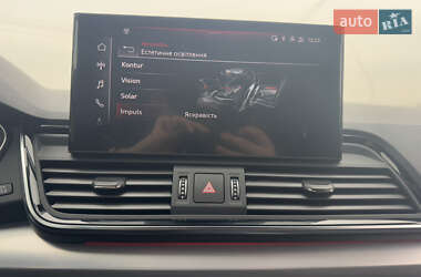 Внедорожник / Кроссовер Audi Q5 2022 в 
