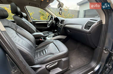 Внедорожник / Кроссовер Audi Q5 2009 в 