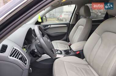 Внедорожник / Кроссовер Audi Q5 2015 в 