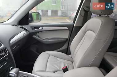 Внедорожник / Кроссовер Audi Q5 2015 в 