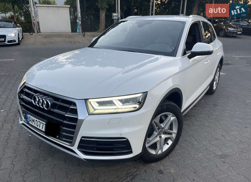 Внедорожник / Кроссовер Audi Q5 2017 в Бердичеве