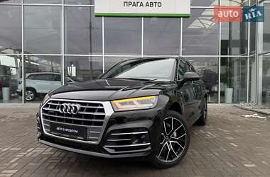 Позашляховик / Кросовер Audi Q5 2019 в Києві