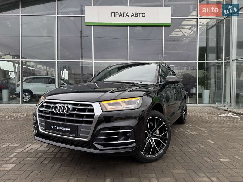 Внедорожник / Кроссовер Audi Q5 2019 в Киеве