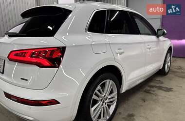 Позашляховик / Кросовер Audi Q5 2019 в Полтаві