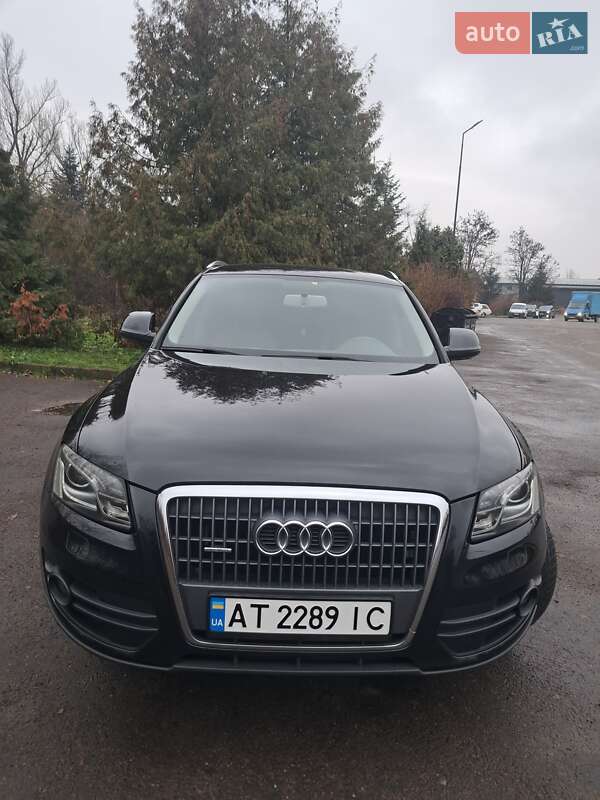 Внедорожник / Кроссовер Audi Q5 2011 в Долине
