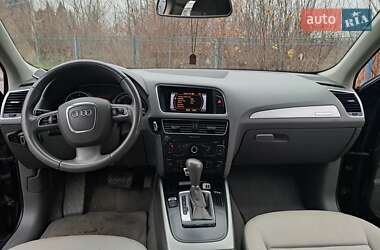 Внедорожник / Кроссовер Audi Q5 2011 в 