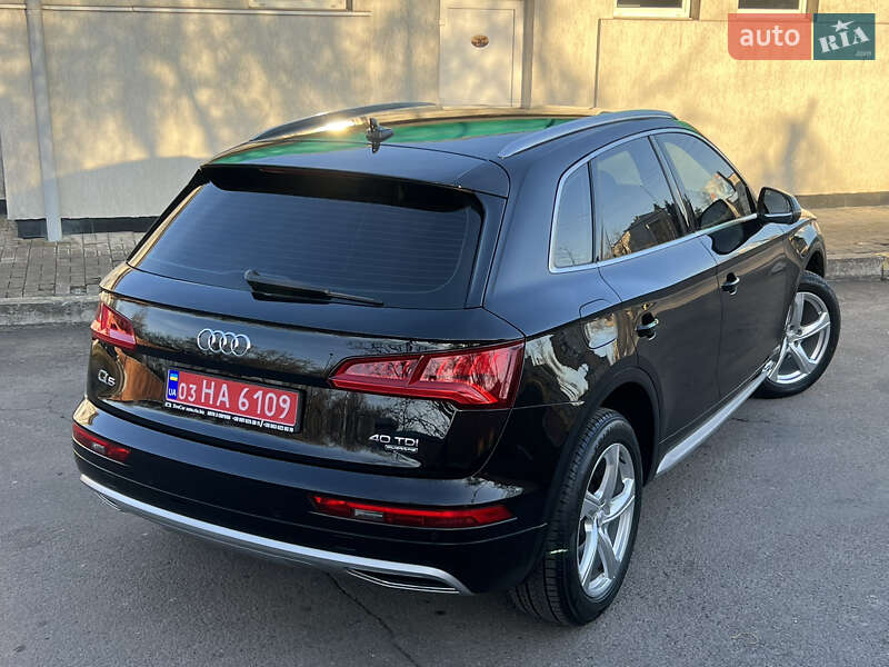 Внедорожник / Кроссовер Audi Q5 2018 в Дрогобыче