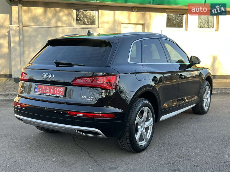 Внедорожник / Кроссовер Audi Q5 2018 в Дрогобыче