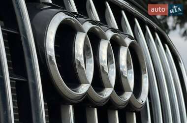 Позашляховик / Кросовер Audi Q5 2015 в 