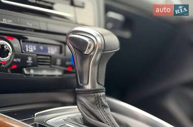 Позашляховик / Кросовер Audi Q5 2015 в 