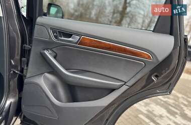 Позашляховик / Кросовер Audi Q5 2015 в 