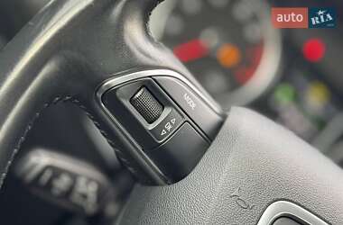 Позашляховик / Кросовер Audi Q5 2015 в 