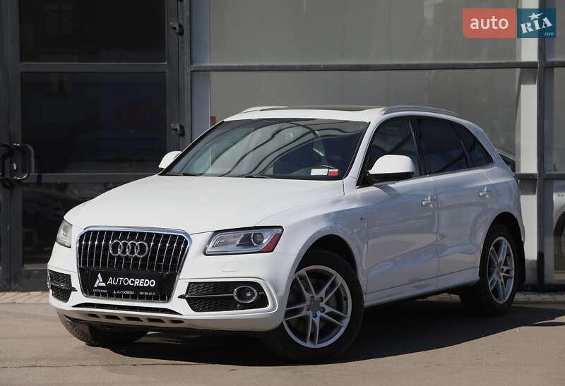 Внедорожник / Кроссовер Audi Q5 2016 в 