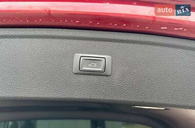 Позашляховик / Кросовер Audi Q5 2018 в 