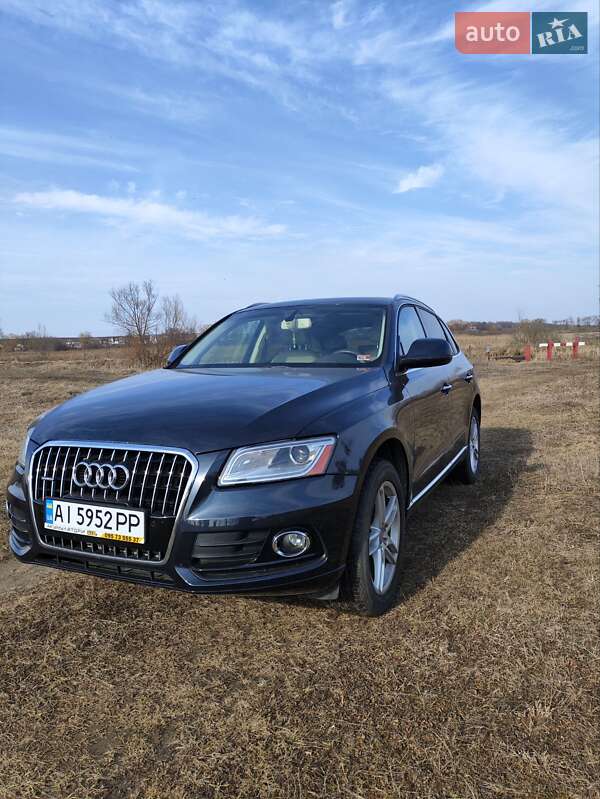 Внедорожник / Кроссовер Audi Q5 2015 в 