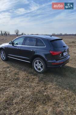 Внедорожник / Кроссовер Audi Q5 2015 в 