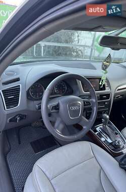 Внедорожник / Кроссовер Audi Q5 2011 в Ивано-Франковске