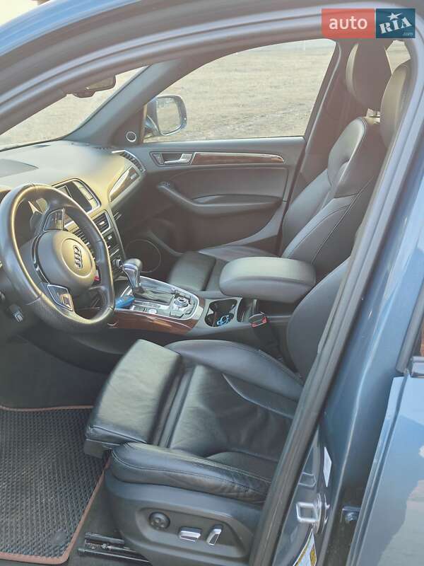 Внедорожник / Кроссовер Audi Q5 2015 в Харькове