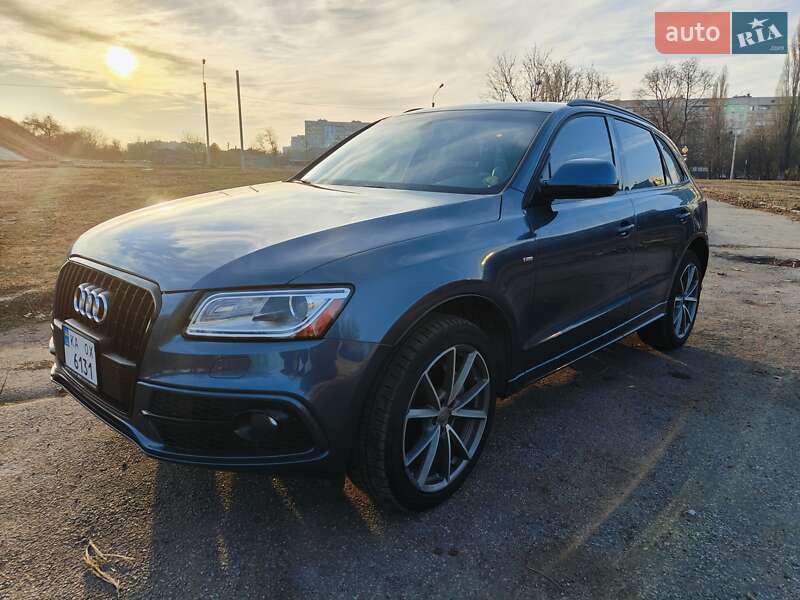Внедорожник / Кроссовер Audi Q5 2015 в Харькове