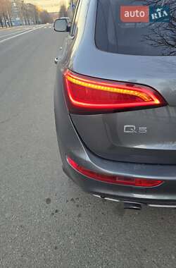 Внедорожник / Кроссовер Audi Q5 2013 в 
